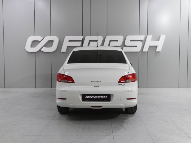 Peugeot 408 2012