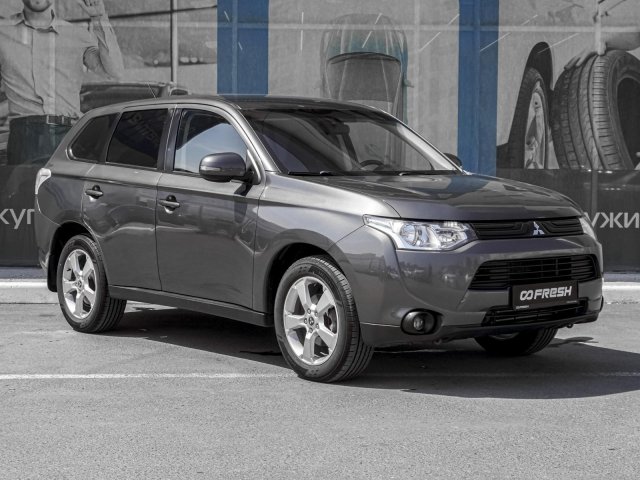 Mitsubishi Outlander 2013