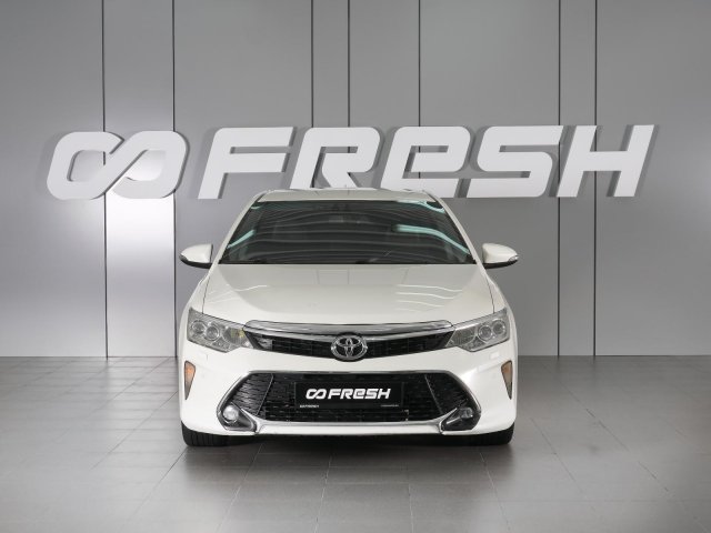Toyota Camry 2016