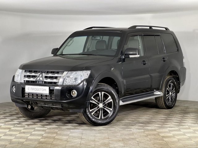 Mitsubishi Pajero 2012