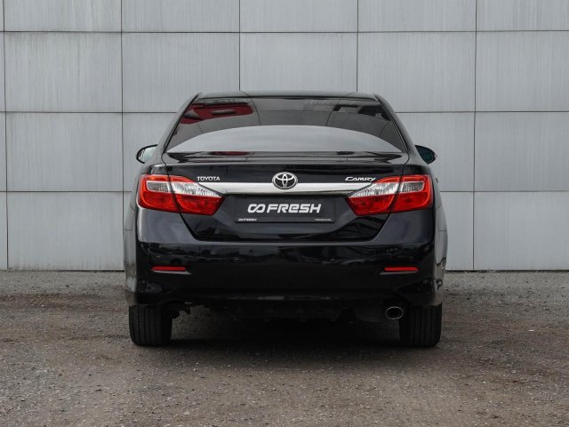 Toyota Camry 2014