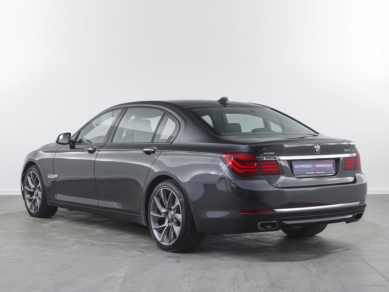 Hyundai Genesis 2014