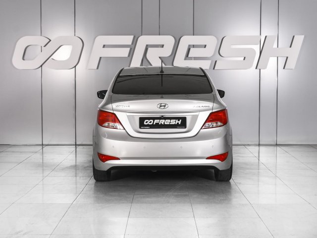 Hyundai Solaris 2014