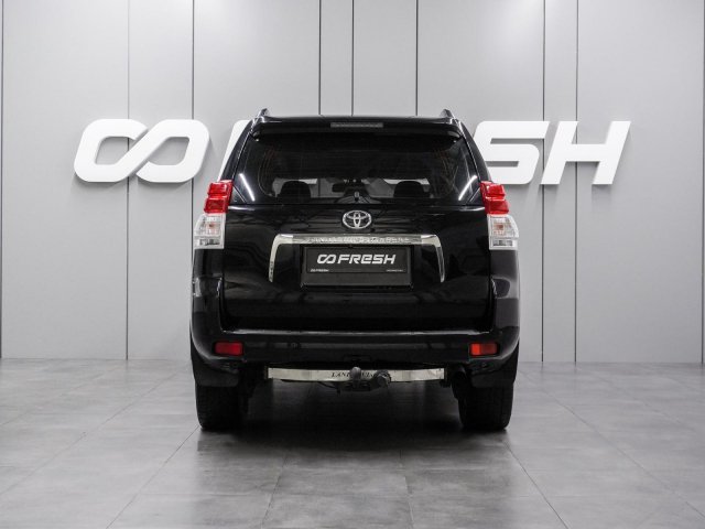 Toyota Land Cruiser Prado 2011
