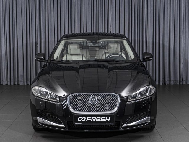 Jaguar XF 2013