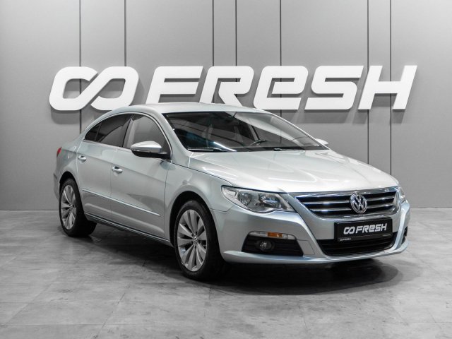 Volkswagen Passat CC 2011