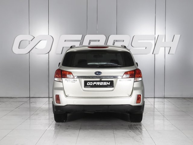 Subaru Outback 2010