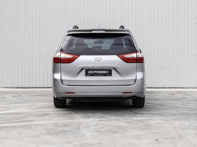 Toyota Sienna 2017