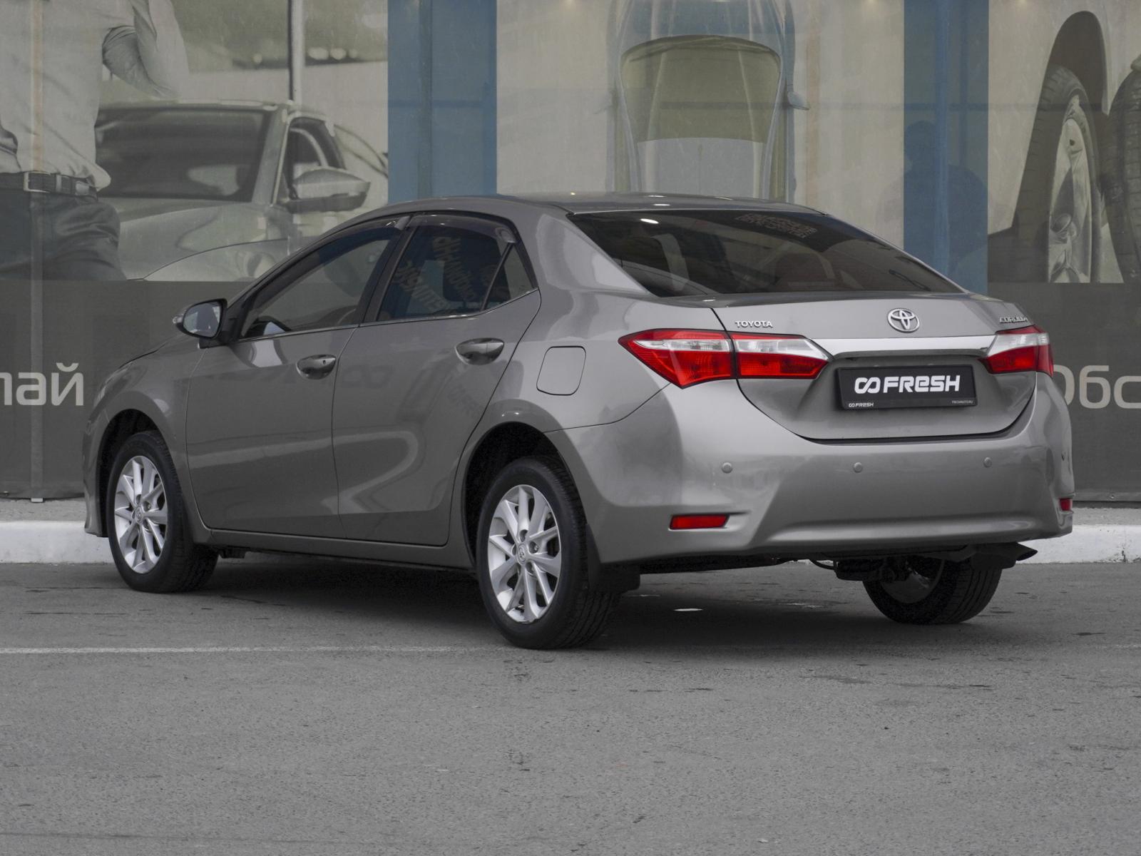 Mercedes-Benz E-Класс 2012