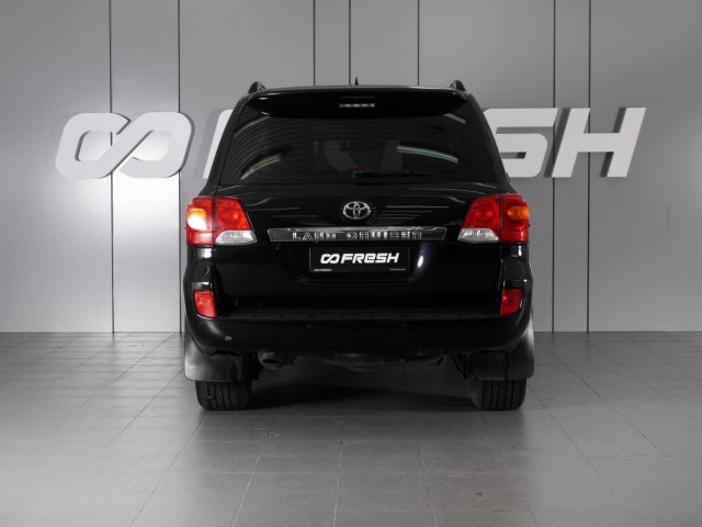 Toyota Land Cruiser 2013