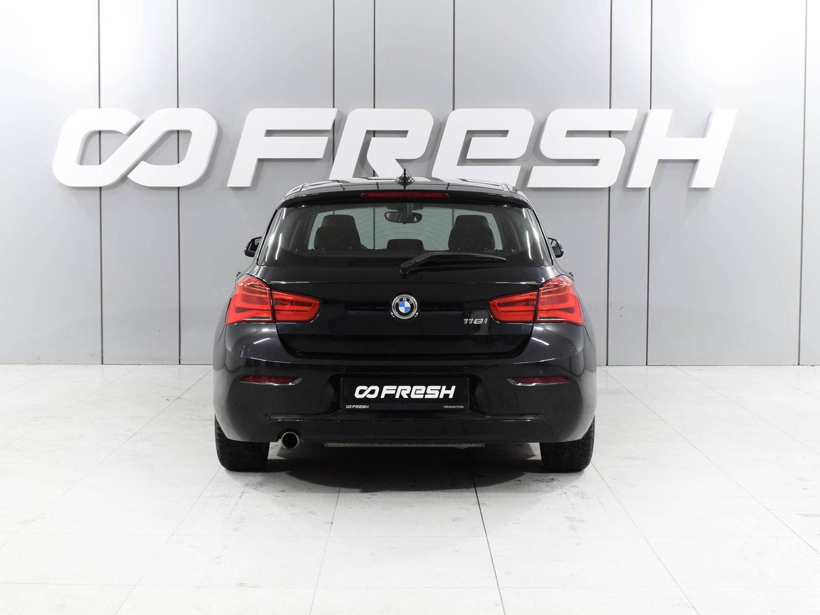 BMW 1 серии 2015