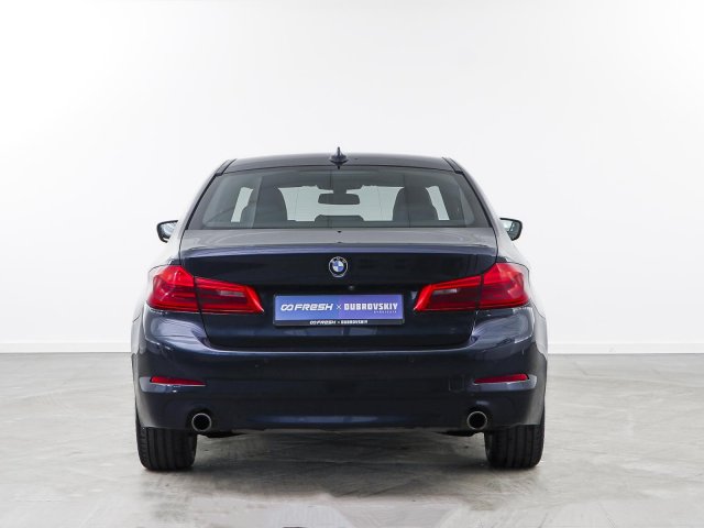 BMW 5 серии 2019