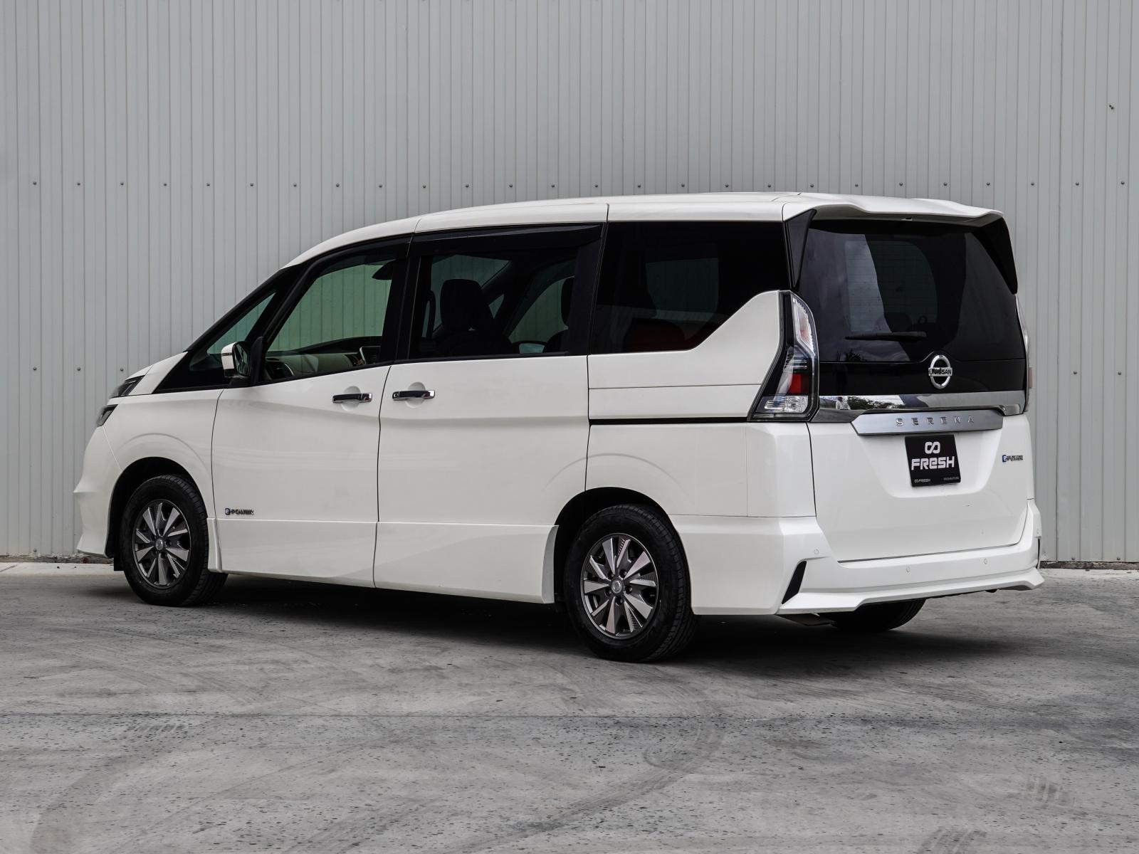 Hyundai H-1 2012