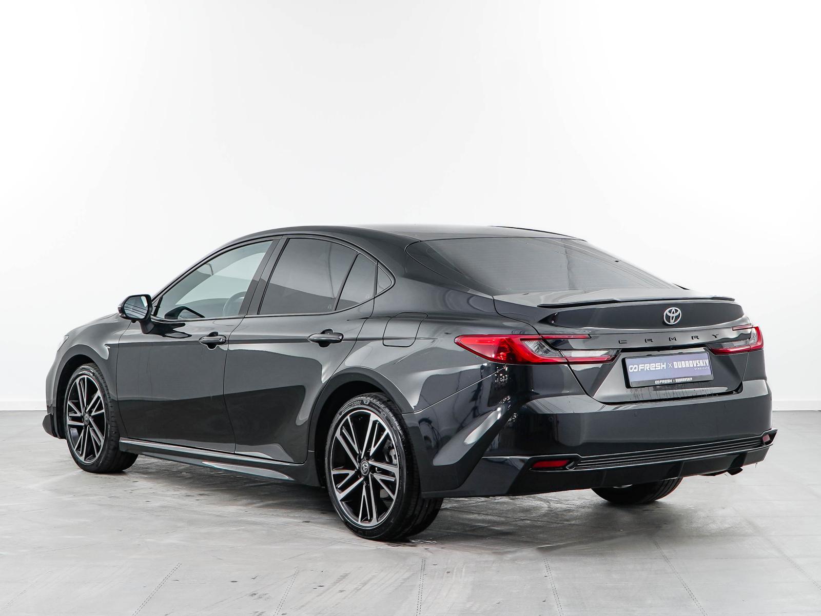 Toyota Camry 2018