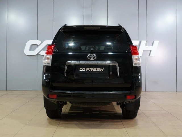 Toyota Land Cruiser Prado 2013