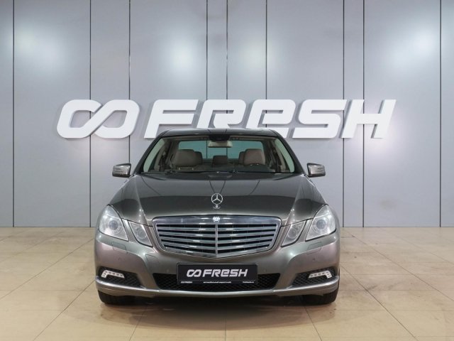 Mercedes-Benz E-Класс 2010