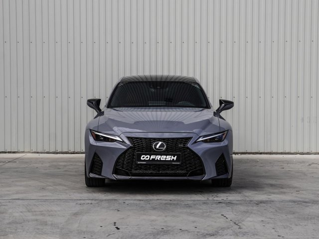 Lexus IS 2021