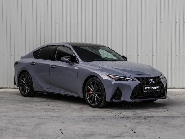 Lexus IS 2021