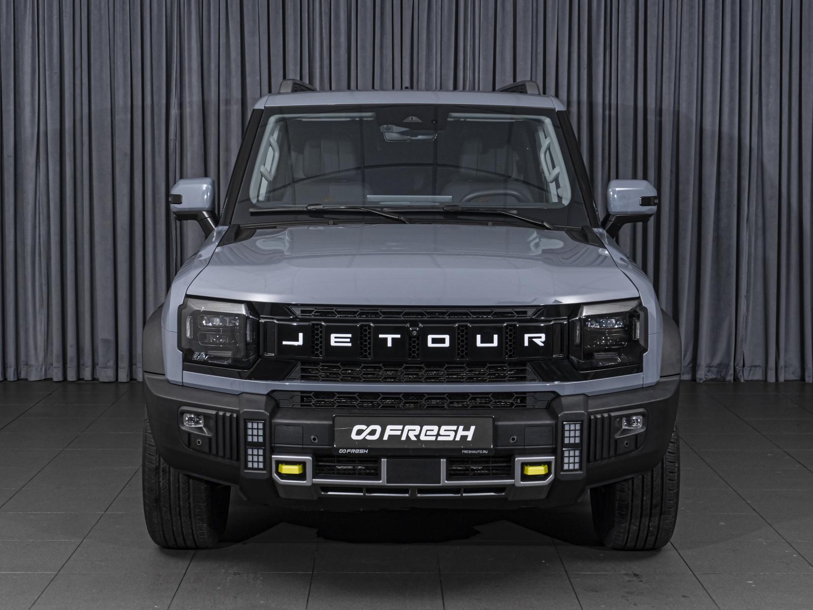 Xcite X-Cross 8 2024