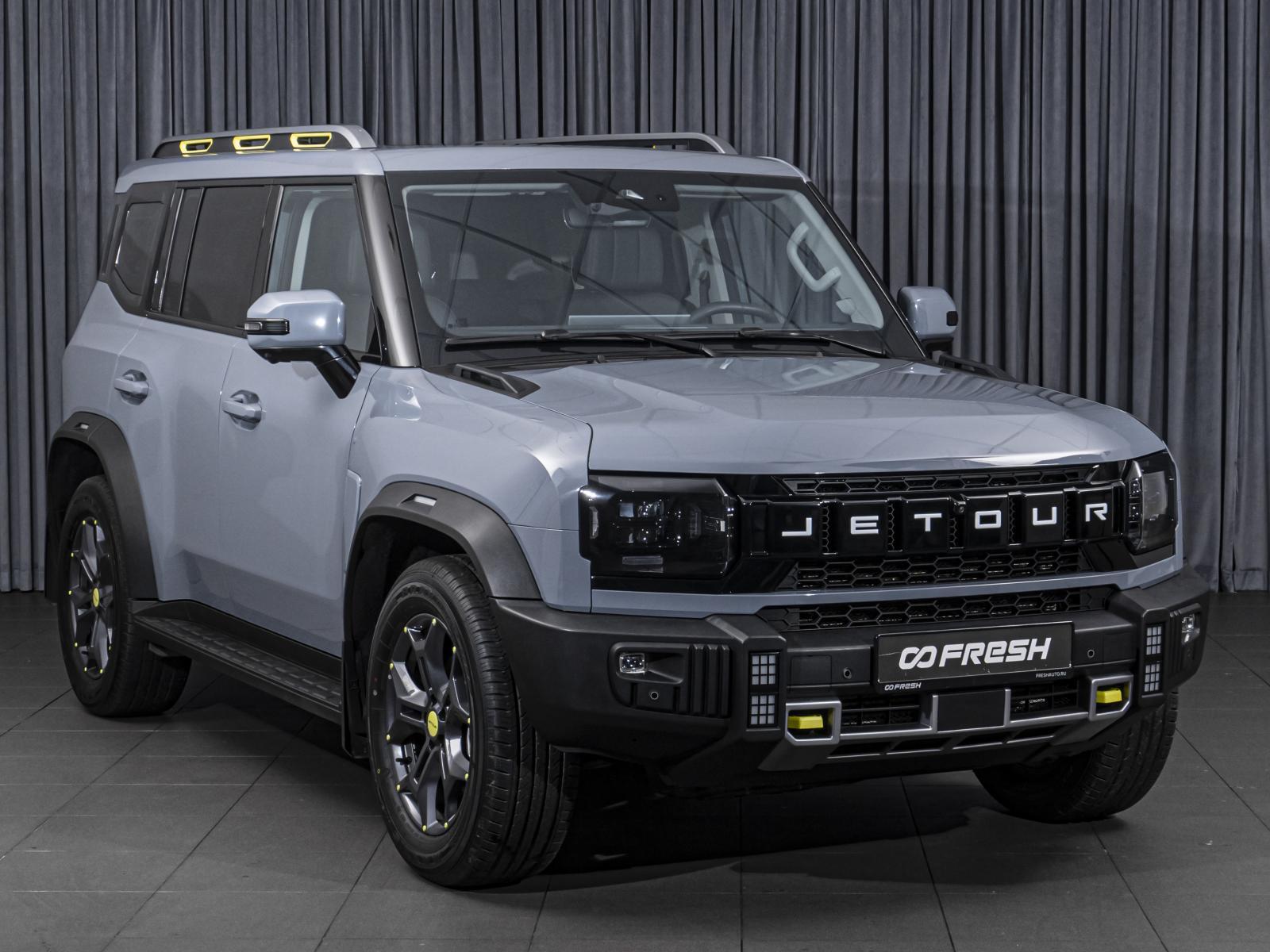 Xcite X-Cross 8 2024