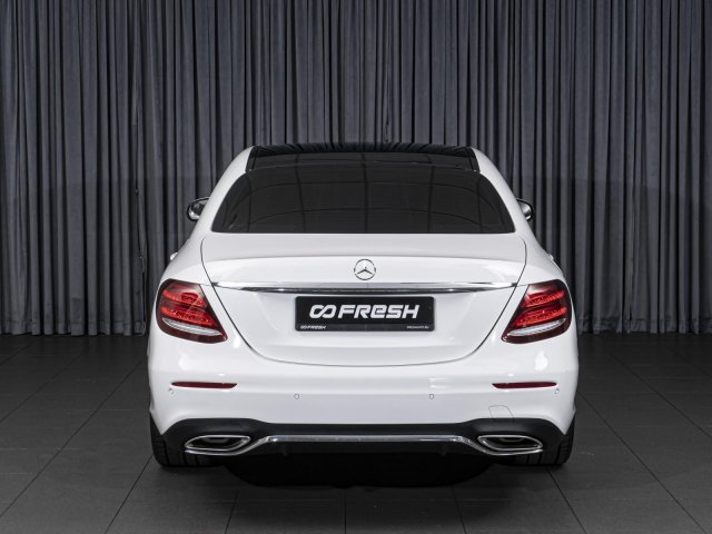 Mercedes-Benz E-Класс 2016