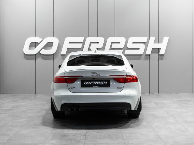 Jaguar XF 2016