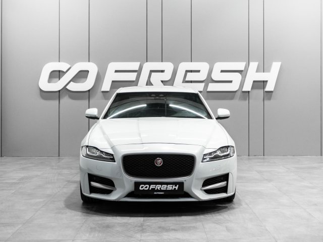 Jaguar XF 2016