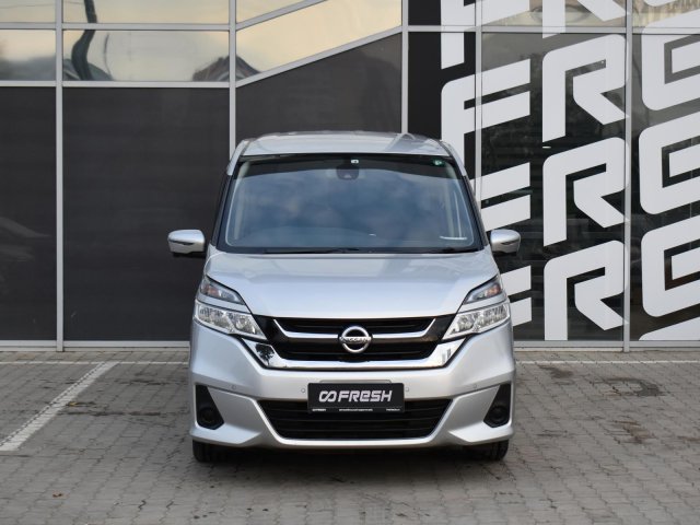Nissan Serena 2017