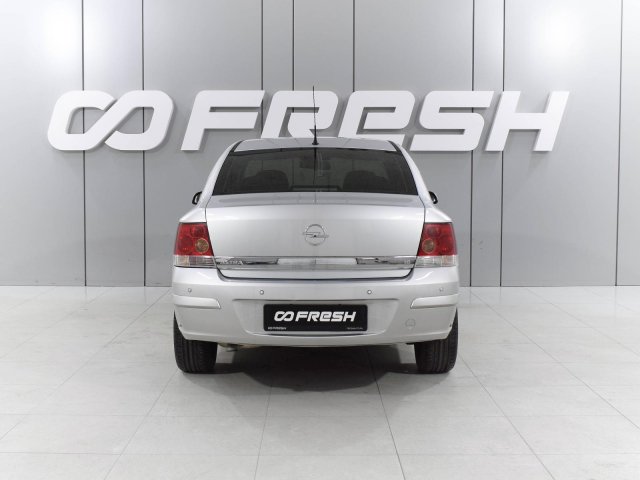 Opel Astra 2008