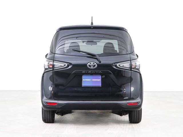 Toyota Sienta 2020