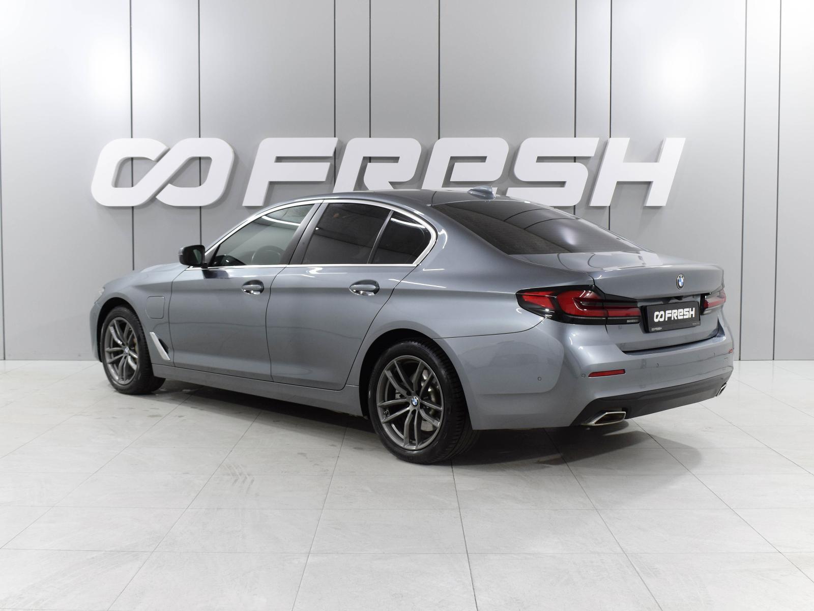 BMW 3 серии 2018