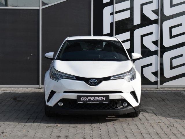 Toyota C-HR 2016