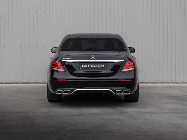 Mercedes-Benz E-Класс 2019