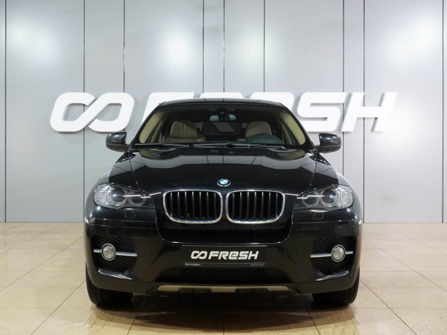 BMW X6 2011
