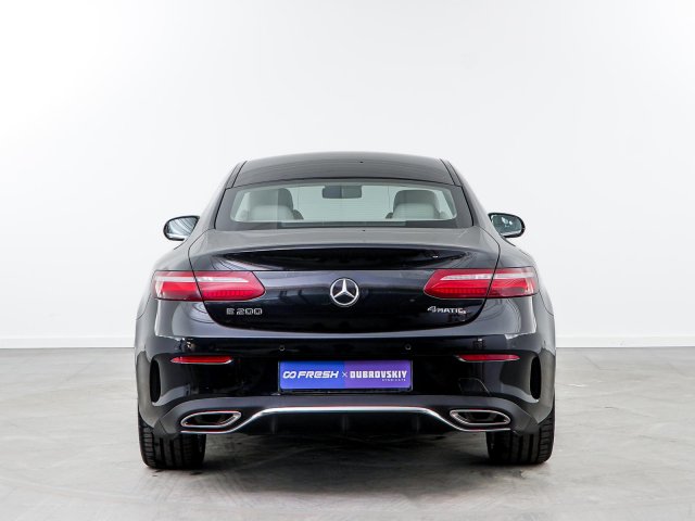 Mercedes-Benz E-Класс 2019