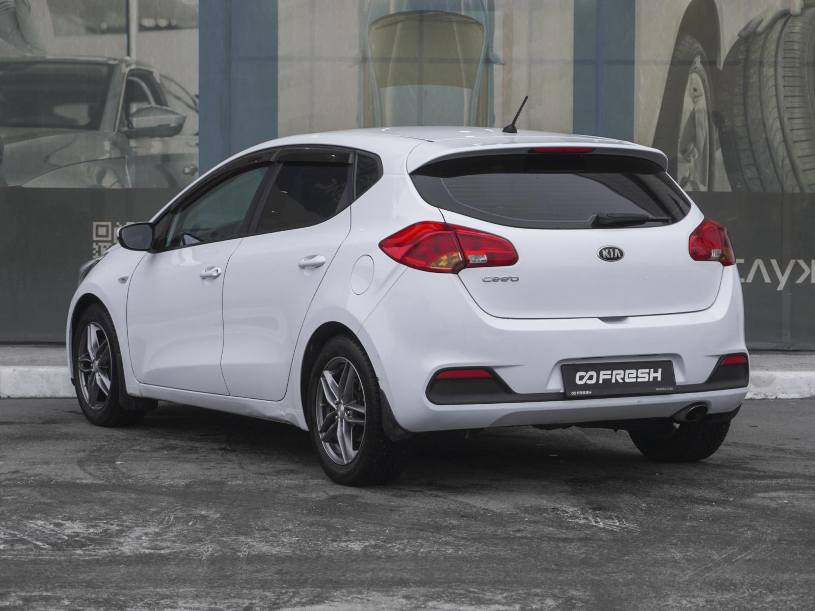 BMW 1 серии 2011