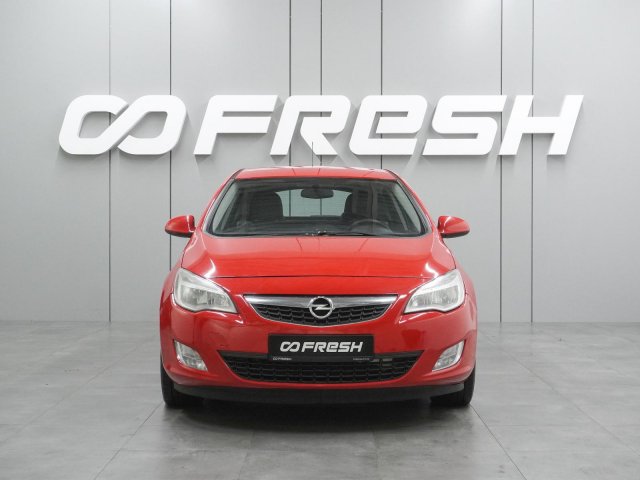 Opel Astra 2012