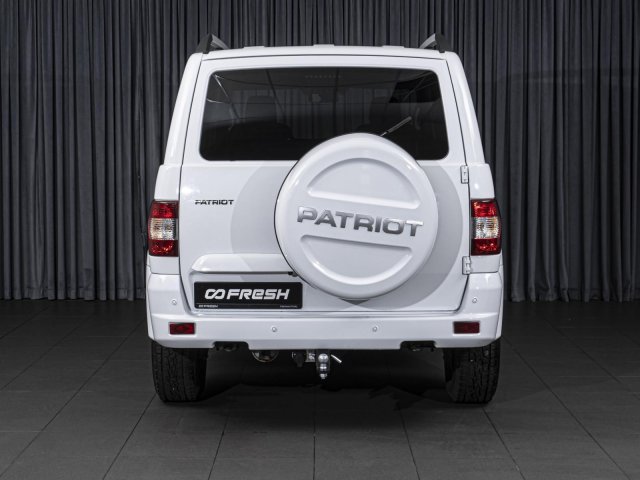 УАЗ Patriot 2023