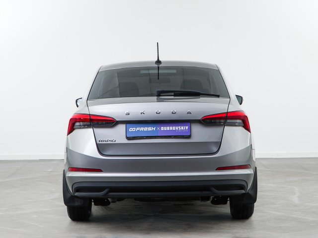 Skoda Rapid 2021