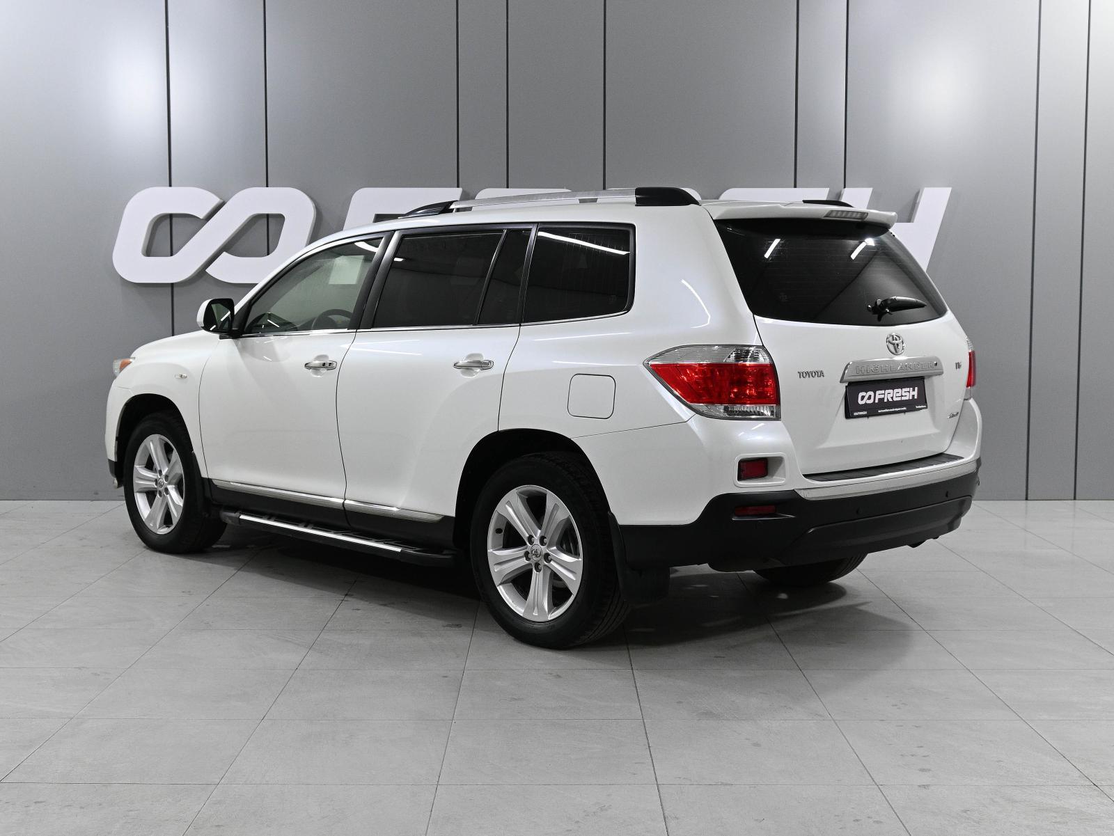 Mitsubishi Outlander 2016
