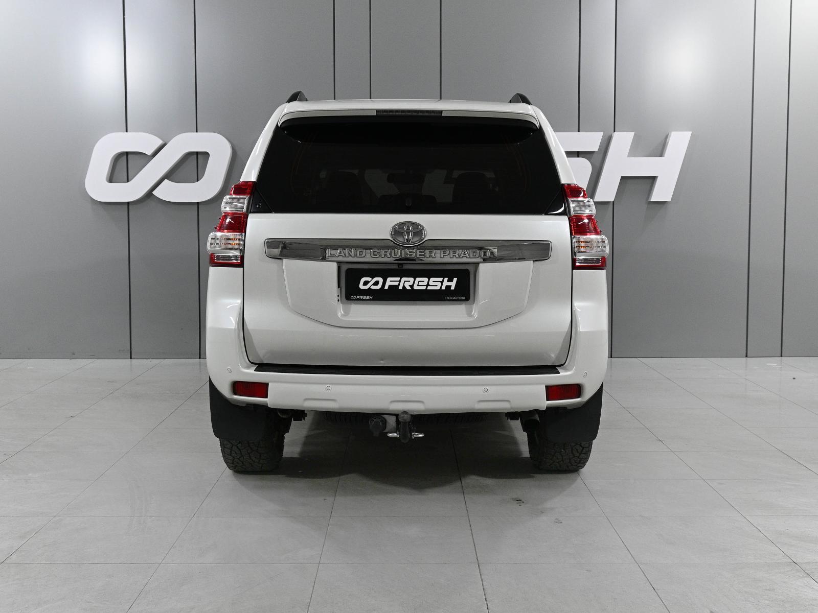Toyota Land Cruiser 2011
