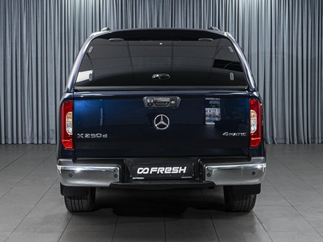 Mercedes-Benz X-Класс 2018