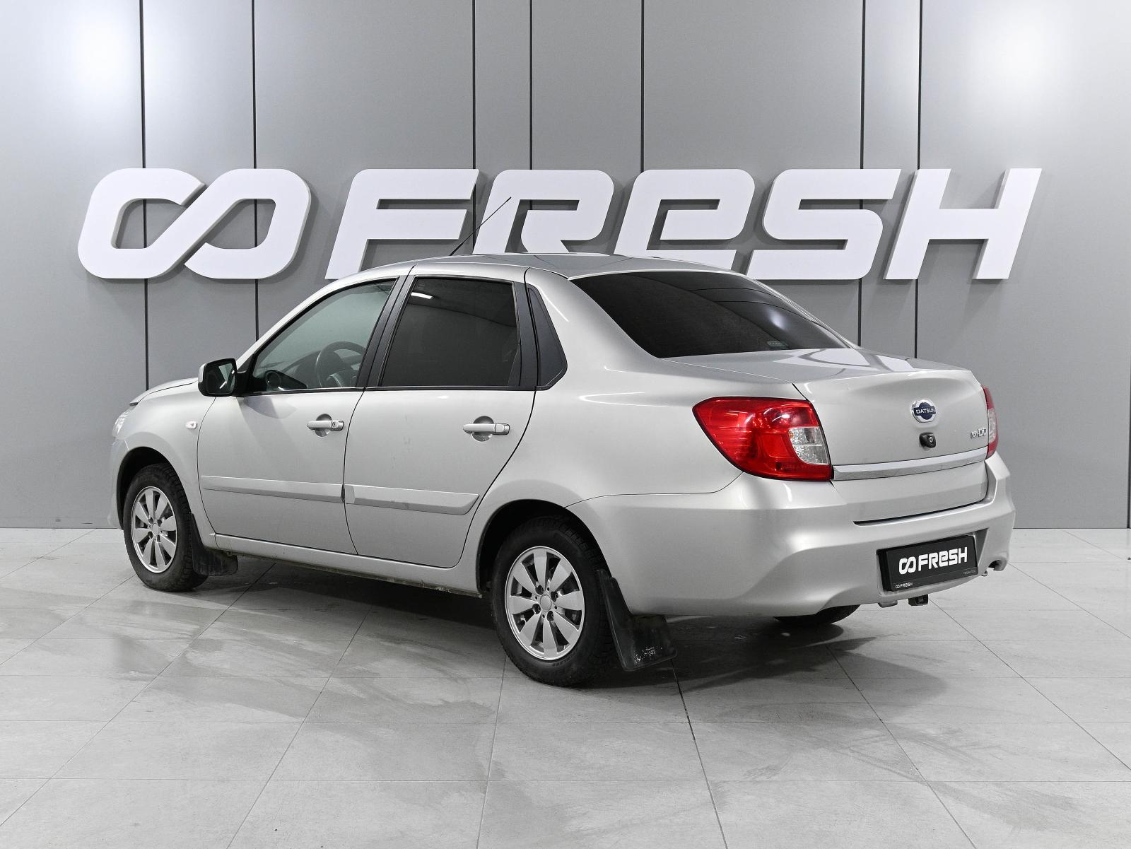 Nissan Almera 2015