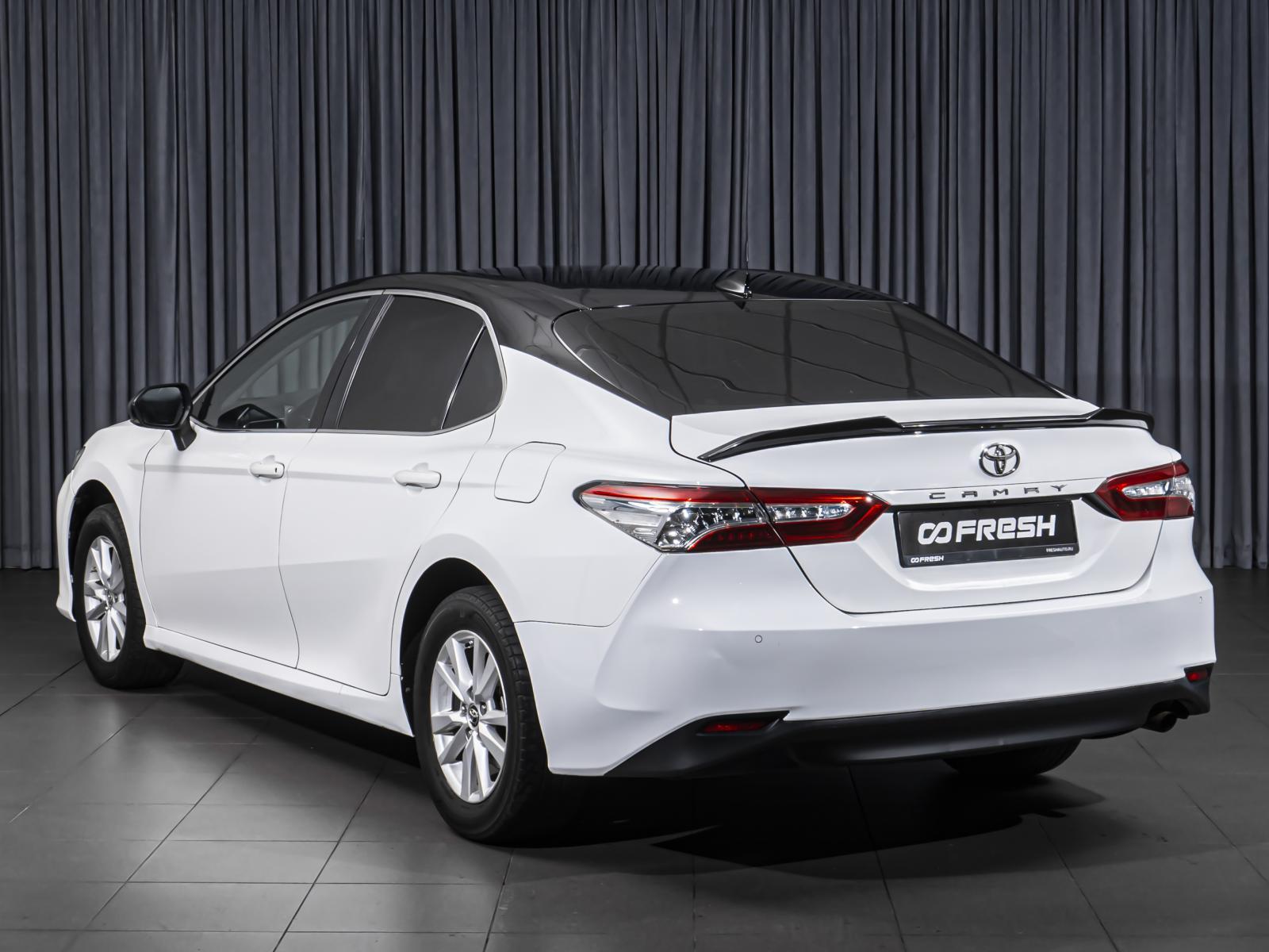 Toyota Camry 2014