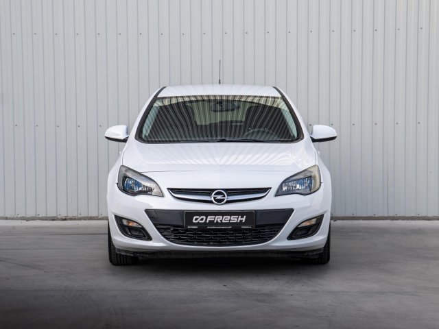 Opel Astra 2013