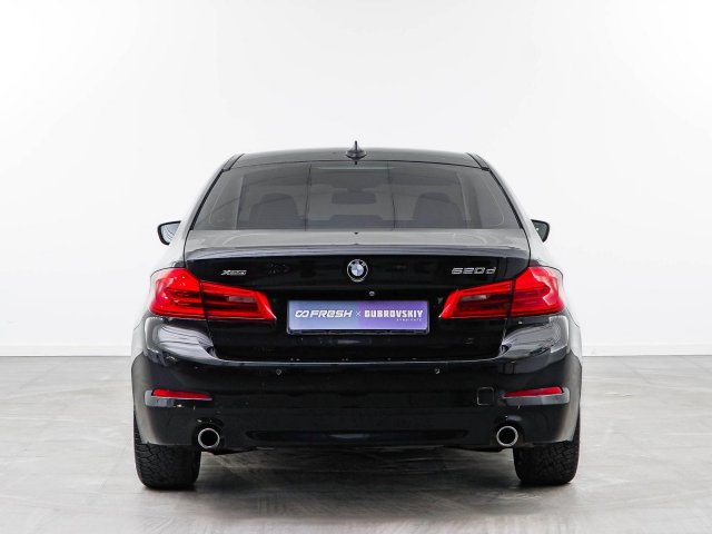 BMW 5 серии 2018