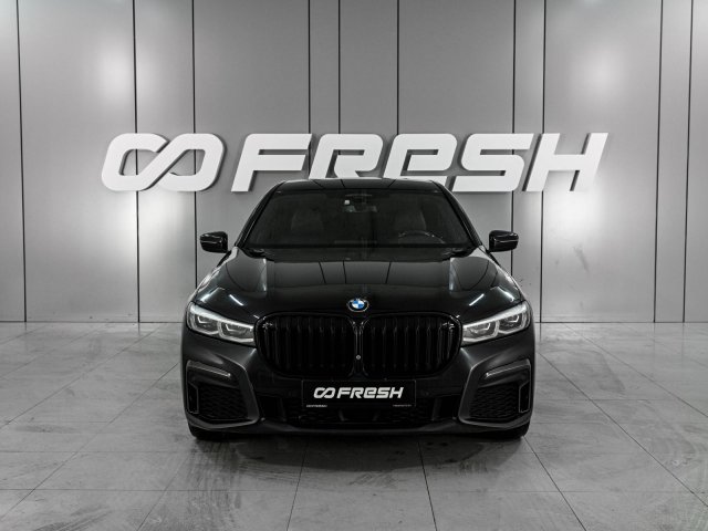 BMW 7 серии 2020
