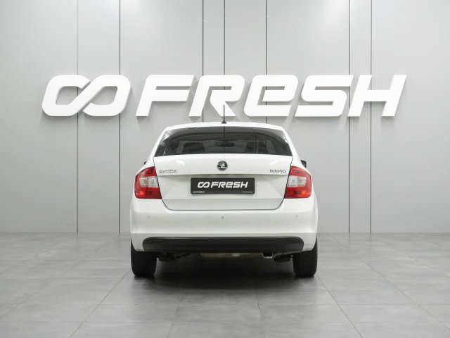 Skoda Rapid 2016