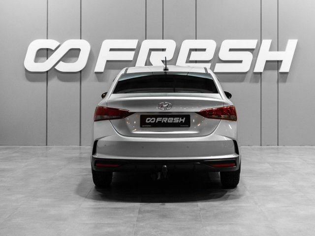 Hyundai Solaris 2021