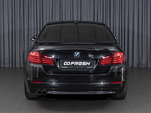 BMW 5 серии 2010